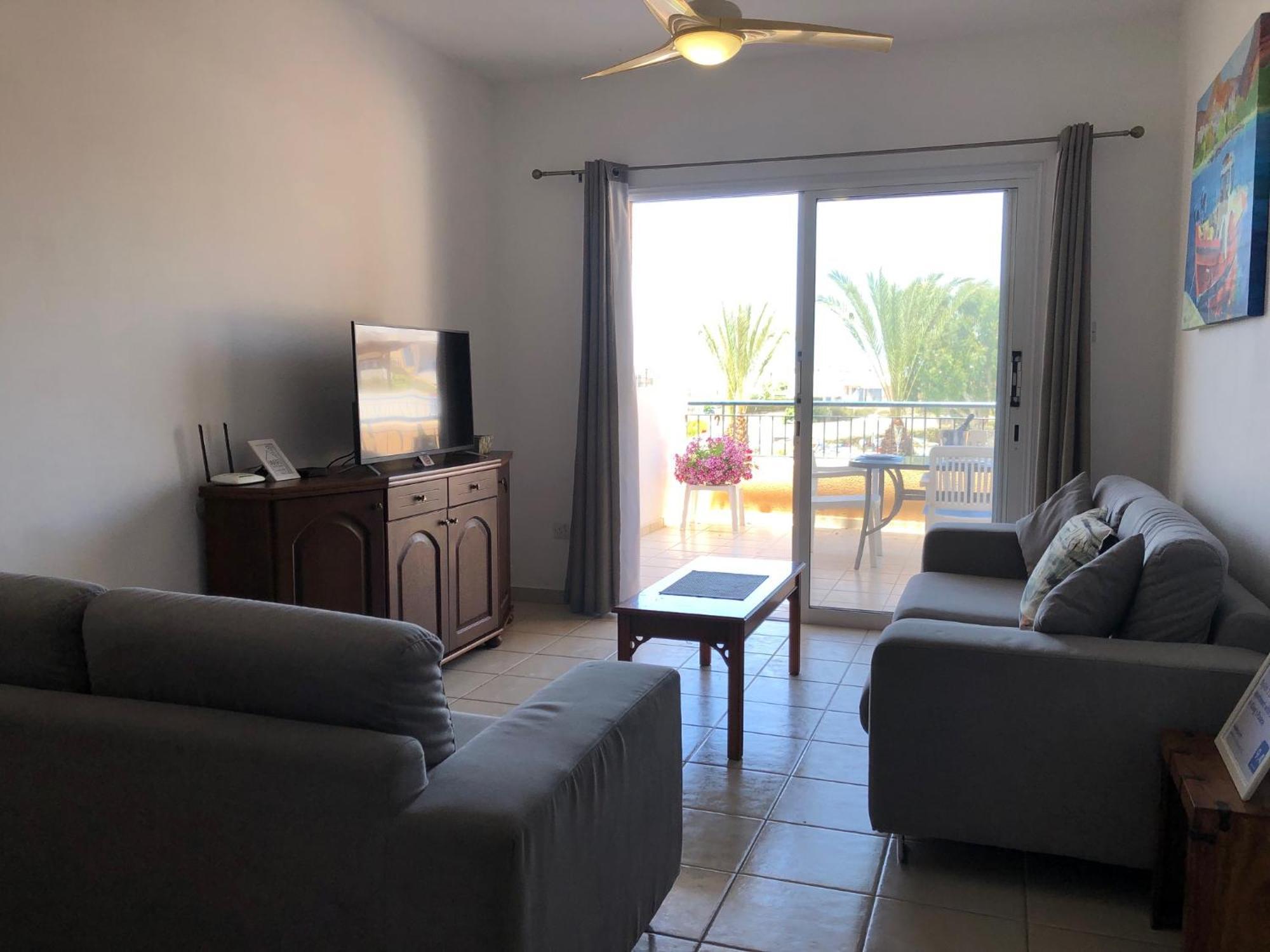 Kings Palace - Stylish 2 Bed Apartment With Sea Views Paphos Exterior photo